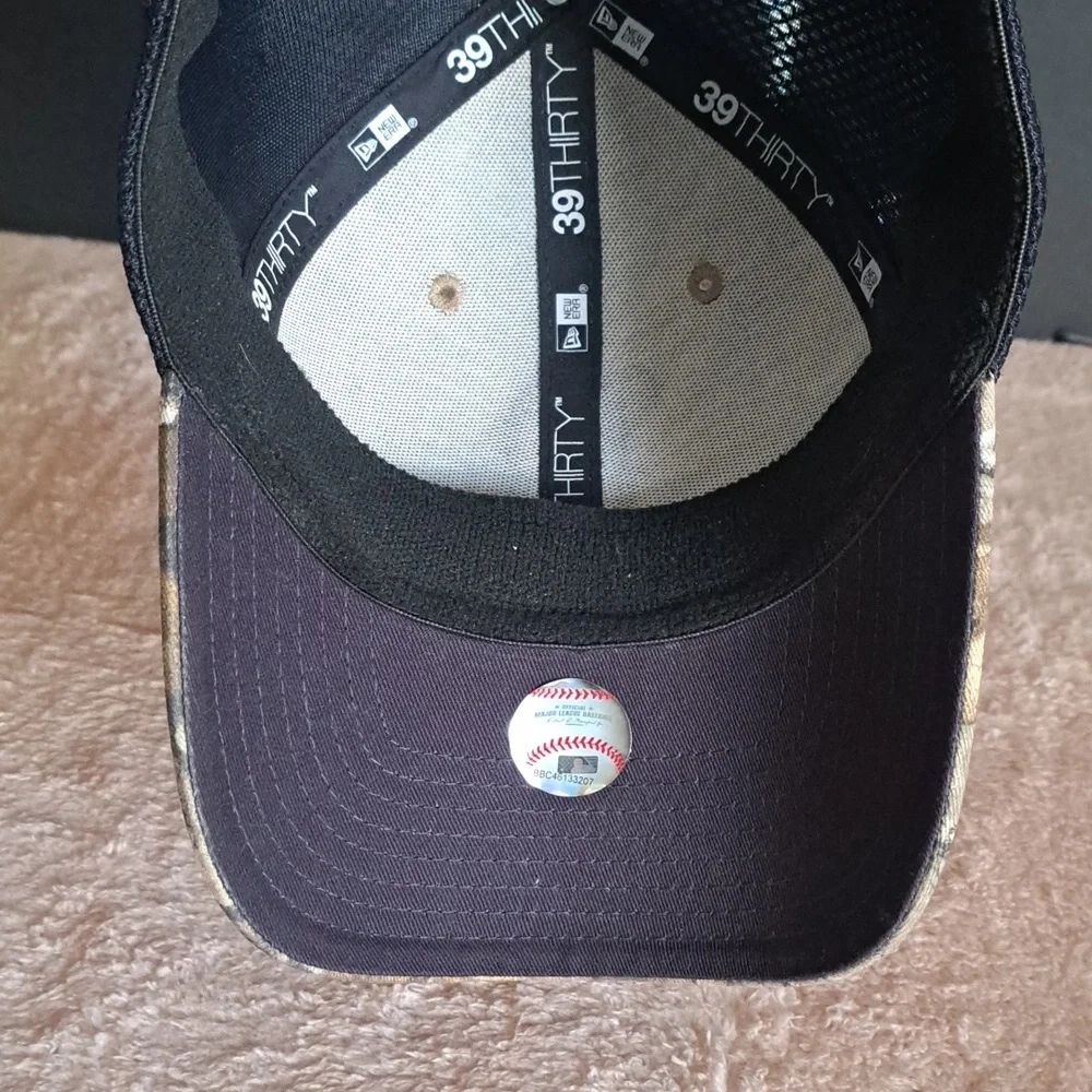 Boston Red Socks Hat Cap New Era MLB Medium 39thirty Realtree Camo Jersey Mens - Picture 5 of 6